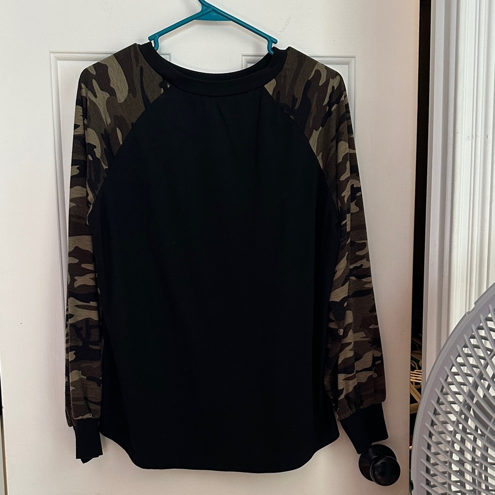 Black and Camouflage Long Sleeve Top